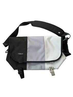 NWOT Timbuk2 Classic Messenger Bag M Cloud